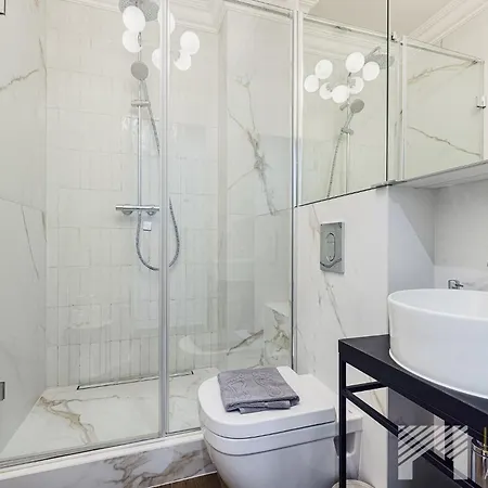 Polonia Glamour By Lookap