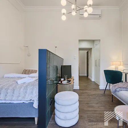 Polonia Glamour By Lookap Daire Łódź