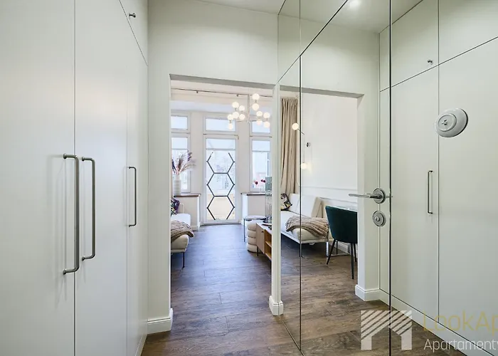 Polonia Glamour By Lookap شقة *